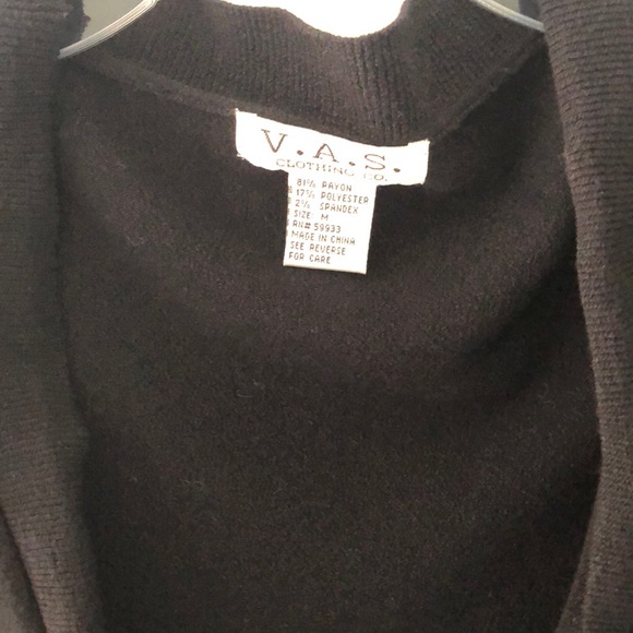 Black ruffle front and sleeve open front sweater - Picture 3 of 6